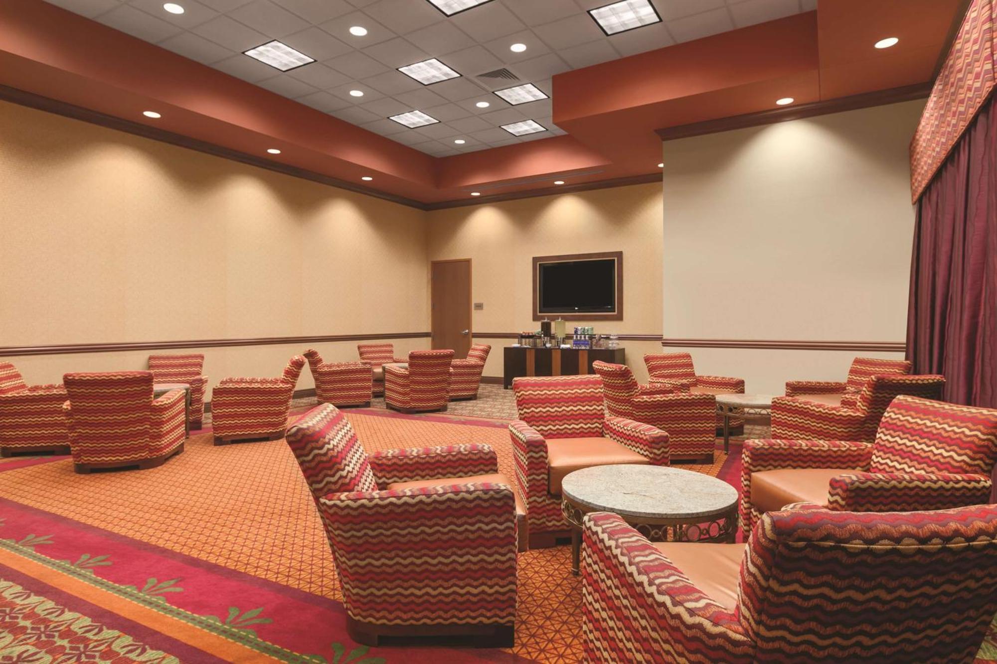 Embassy Suites Omaha- La Vista/ Hotel & Conference Center Buitenkant foto