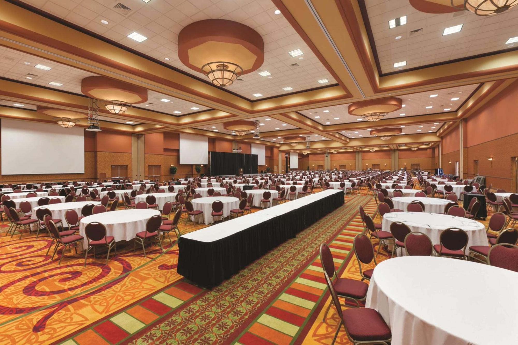 Embassy Suites Omaha- La Vista/ Hotel & Conference Center Buitenkant foto