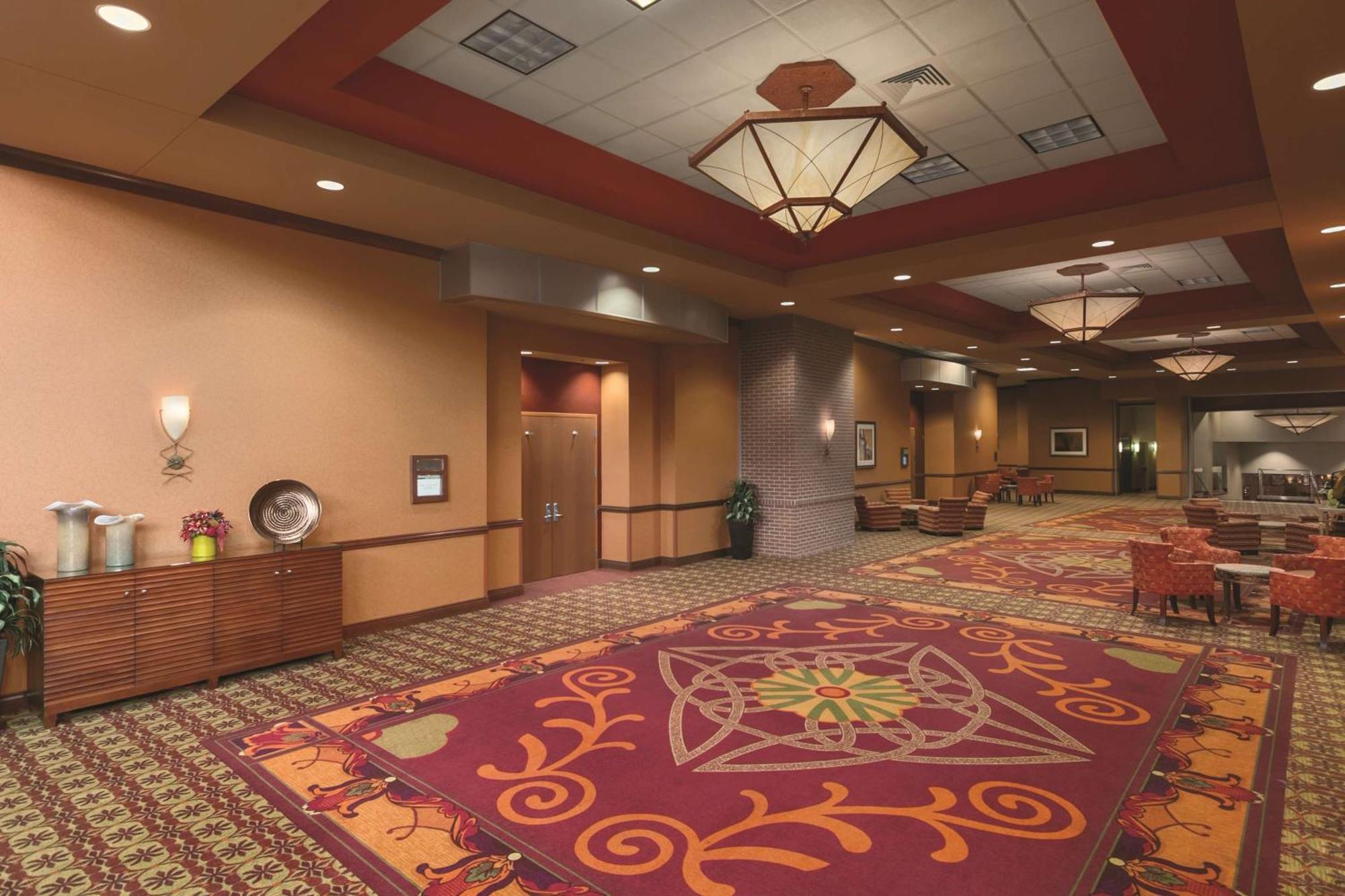 Embassy Suites Omaha- La Vista/ Hotel & Conference Center Buitenkant foto