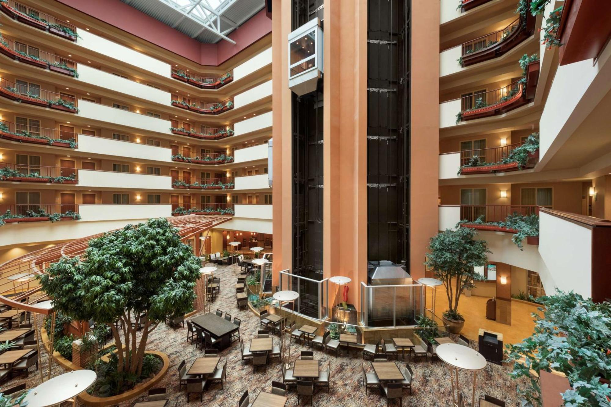 Embassy Suites Omaha- La Vista/ Hotel & Conference Center Buitenkant foto